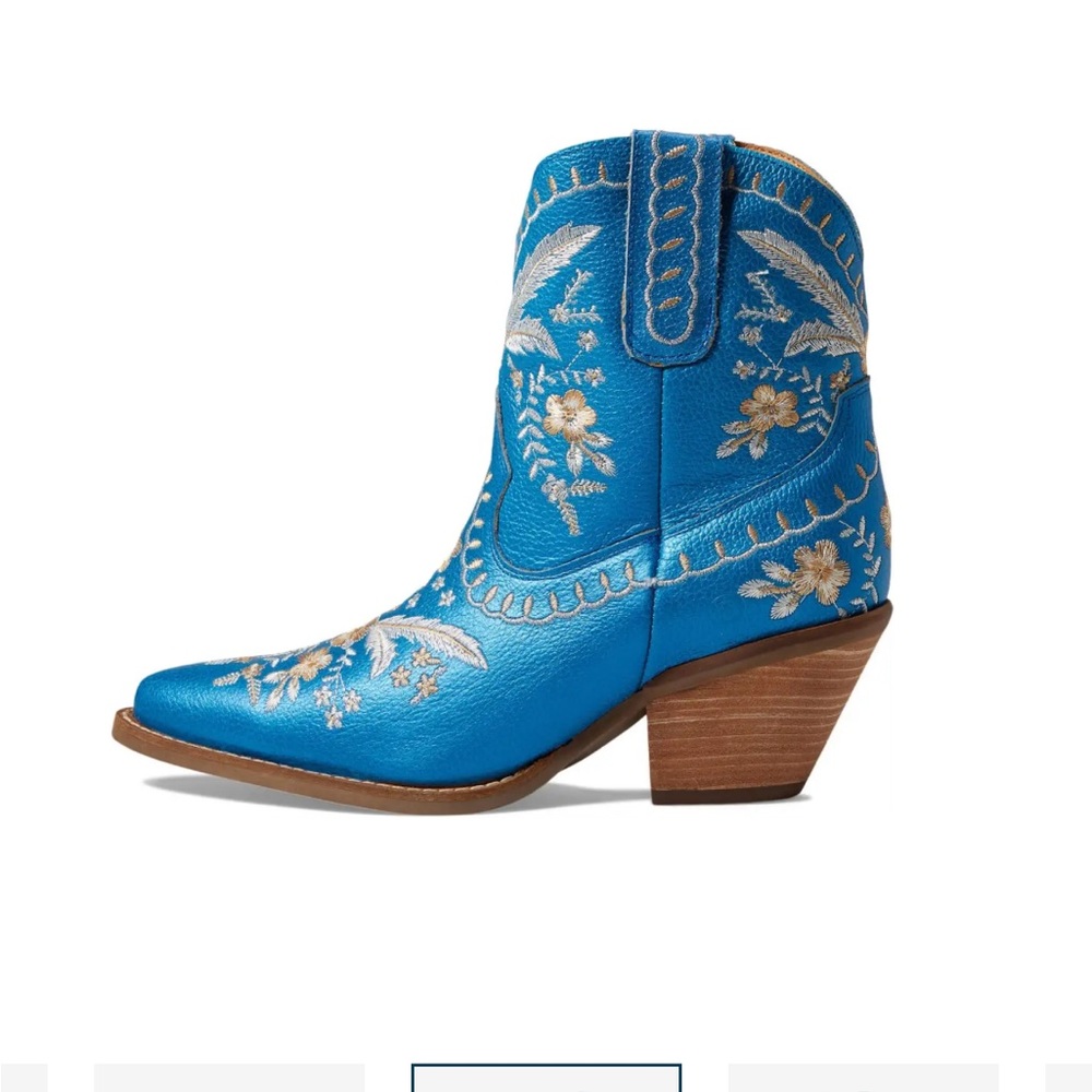Dingo Primrose Cowboy Boots